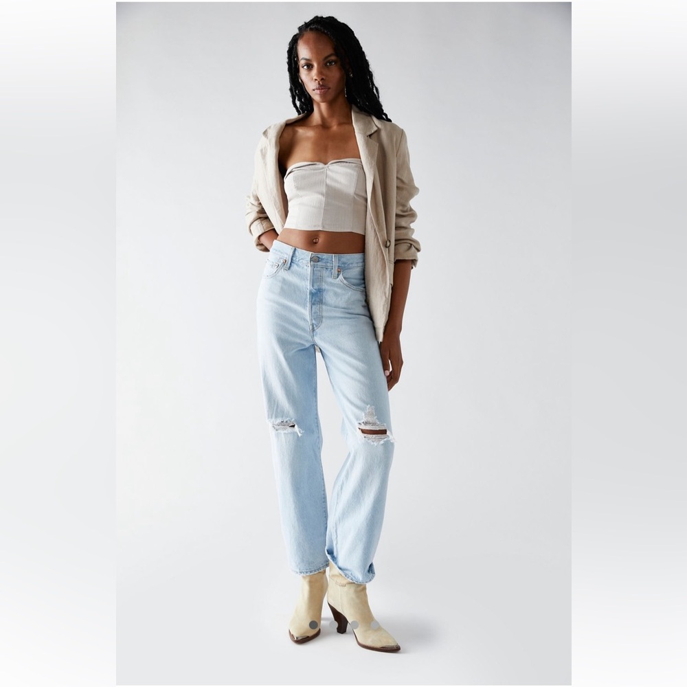 Levi’s Ribcage Straight Ankle Jeans - Size 29